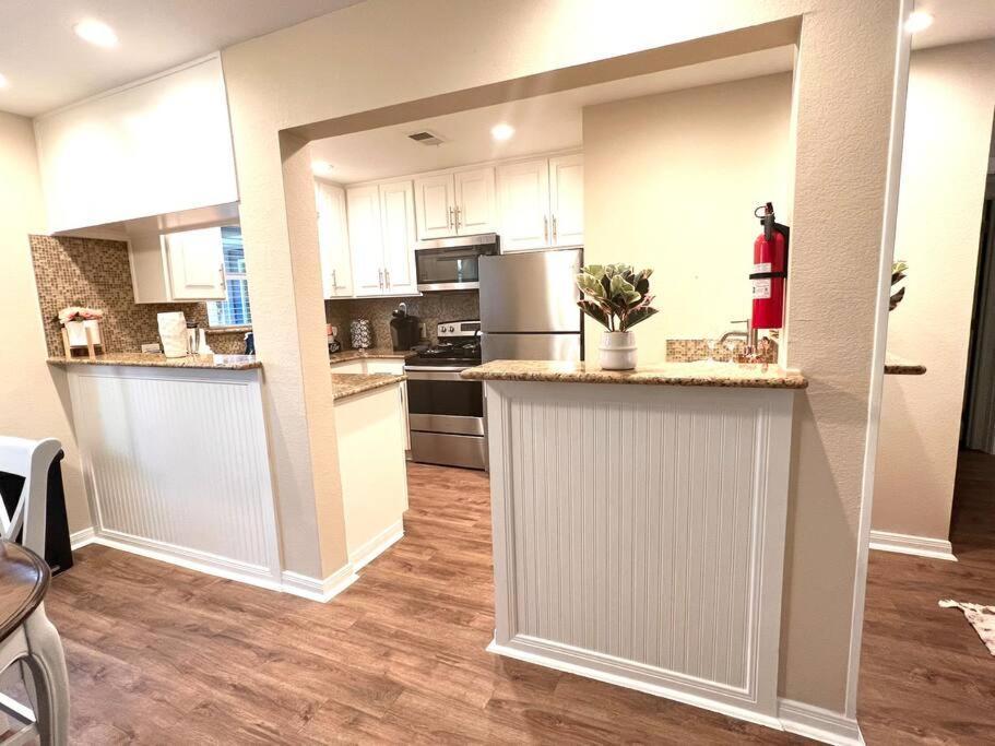 Lovely 2 Bedroom/2 Bath Houston, Heights/Galleria Екстер'єр фото