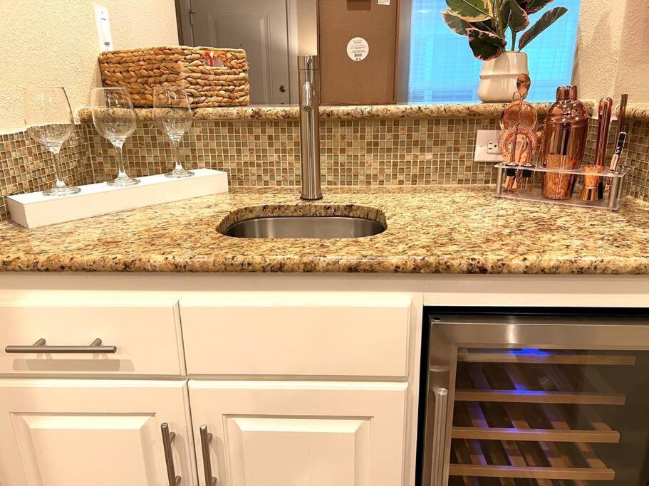 Lovely 2 Bedroom/2 Bath Houston, Heights/Galleria Екстер'єр фото