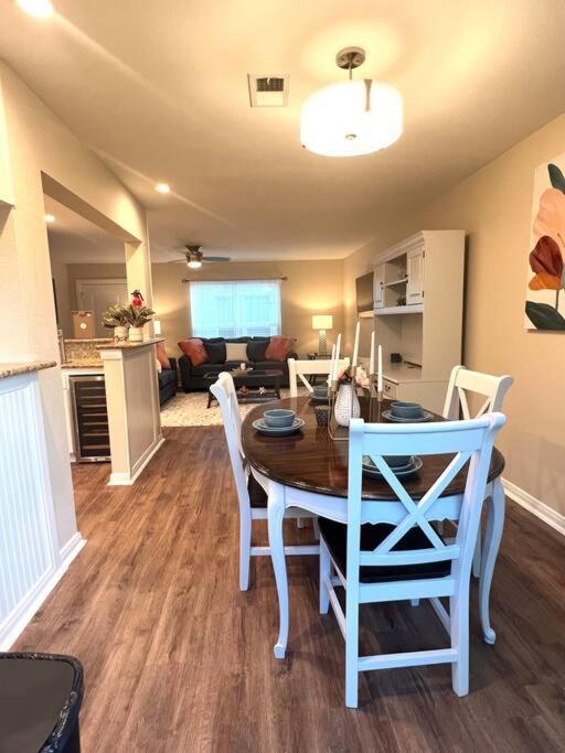 Lovely 2 Bedroom/2 Bath Houston, Heights/Galleria Екстер'єр фото