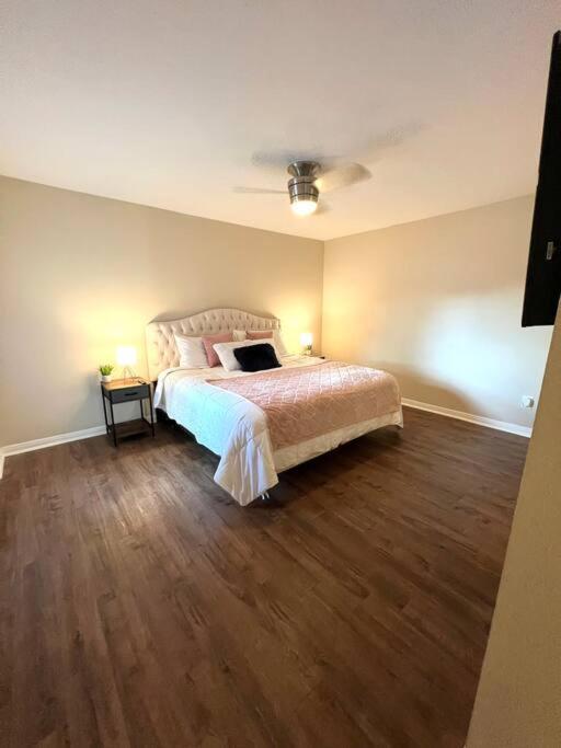 Lovely 2 Bedroom/2 Bath Houston, Heights/Galleria Екстер'єр фото